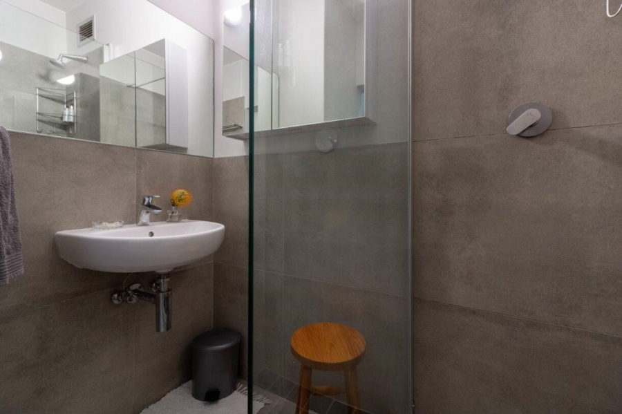 1 Bedroom Property for Sale in Green Point Western Cape